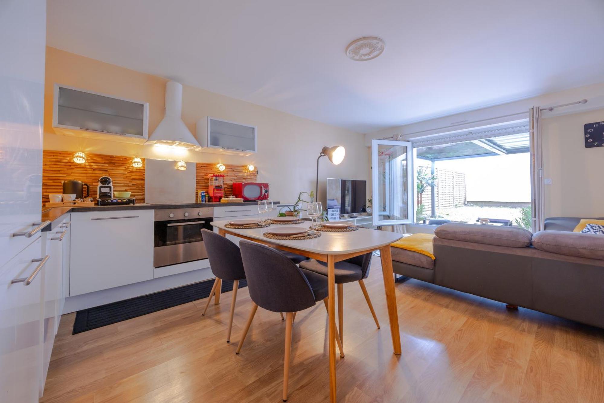 Le Coin Du Bonheur Apartment Nantes Ngoại thất bức ảnh